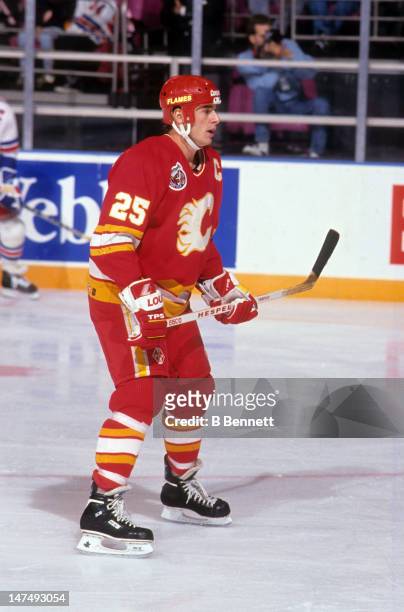 Joe Nieuwendyk of the Calgary Flames skates on the ice during an NHL game against the New York Rangers on December 15, 1992 at the Madison Square...