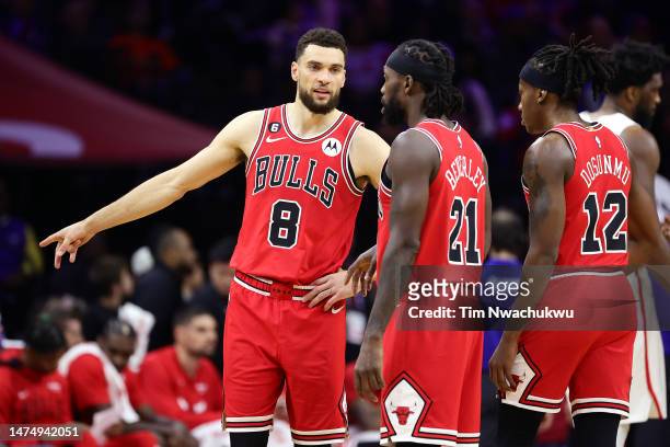 Zach LaVine and Patrick Beverley of the Chicago Bulls speak during the second quarter against the Philadelphia 76ers at Wells Fargo Center on March...