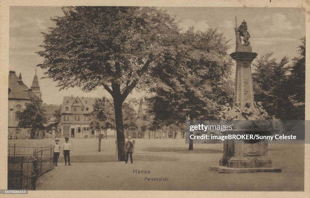 Paradeplatz in Hanau, Hesse, Germany, postcard with text, view around ca 1910, historical, digital reproduction of a historical postcard, public domain, from that time, exact date unknown