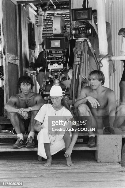 Gérard Depardieu, Francis Veber et Corynne Charby lors du tournage du film 'La Chèvre' au Mexique en novembre 1981