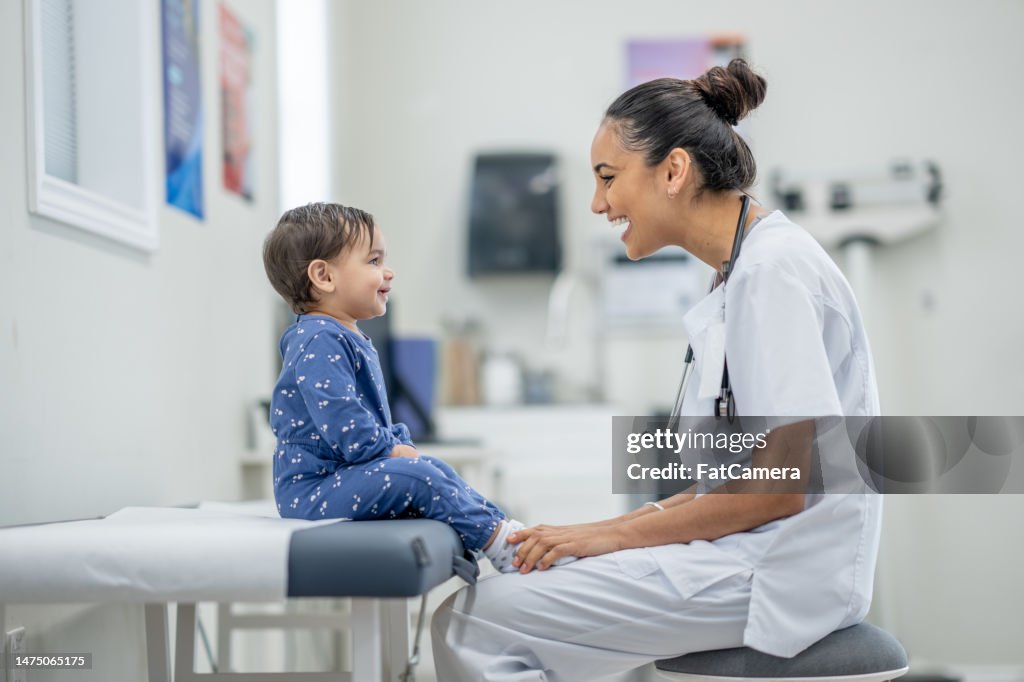 Criança em um Check-Up