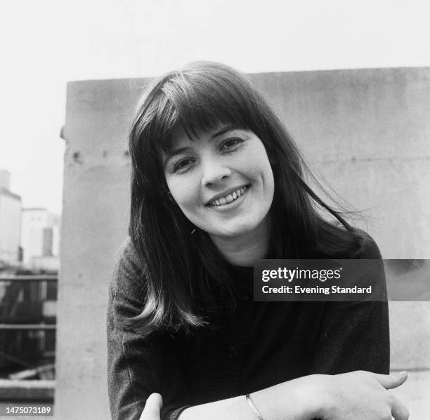 16 Maureen Cleave Stock Photos, HighRes Pictures, and Images Getty