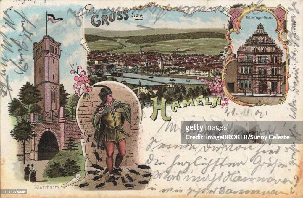 The Pied Pipers House in Hamelin, Lower Saxony, Germany, postcard with text, view around ca 1910, historical, digital reproduction of a historical postcard, public domain, from that time, exact date unknown