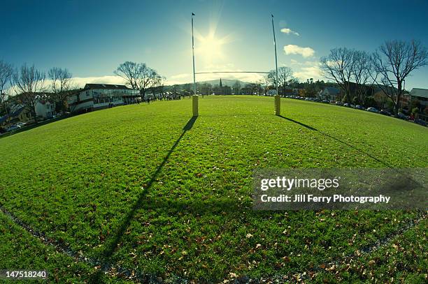 rugby ground - rugbyplatz stock-fotos und bilder