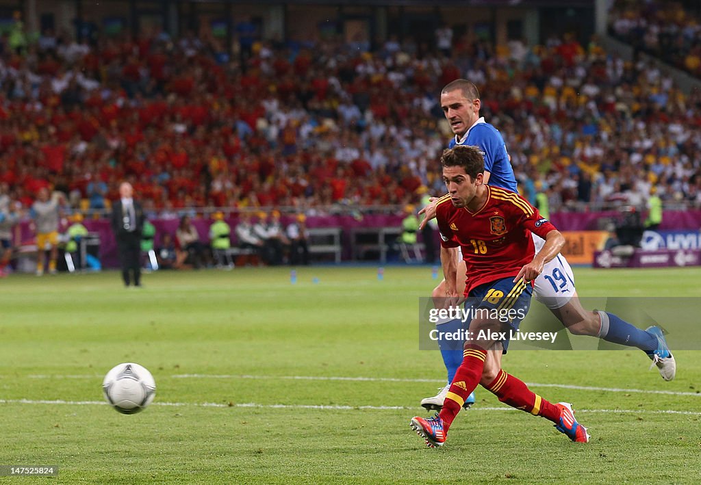 Spain v Italy - UEFA EURO 2012 Final