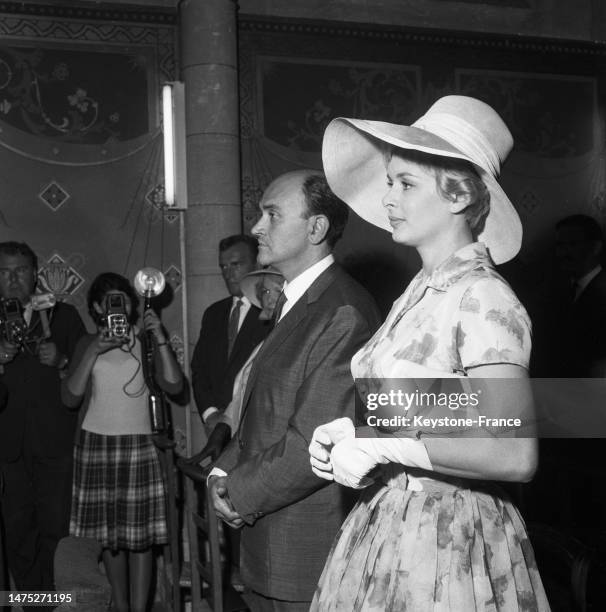 Le mariage de Jacqueline Huet et André Fieschi à Neuilly-sur-Seine, le 5 juillet 1960.