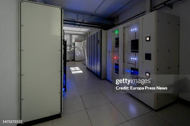 Digitalisation Data Photos and Premium High Res Pictures - Getty Images