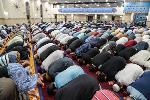 AUS: Sydney Muslims Perform Taraweeh Prayer As Ramadan Begins