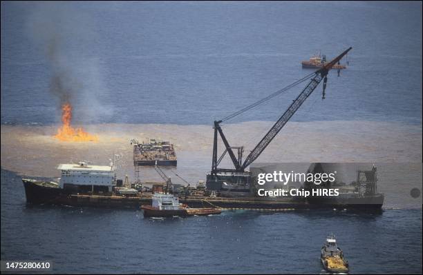 Marée noire causée par l'explosion de la plateforme d'exploration pétrolière Ixtoc 1 dans la baie de Campeche au Mexique, le 10 août 1979.