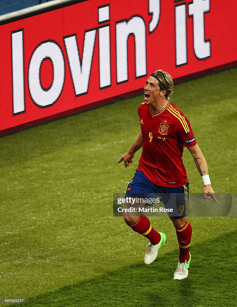 Spain v Italy - UEFA EURO 2012 Final