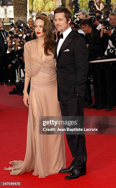 Angelina Jolie and Brad Pitt attend the 'Inglourious Basterds' Premiere at the Grand Theatre Lumiere during the 62nd Annual Cannes Film Festival on...