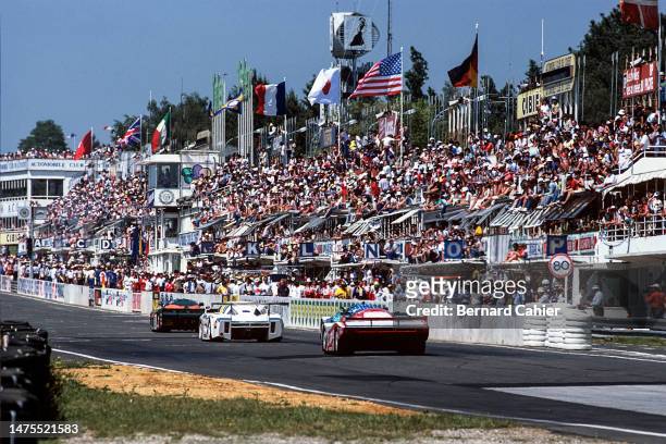 Nick Mason, Richard Lloyd, Porsche 956, Le Mans 24 Hours, Circuit de la Sarthe, Le Mans, 17 June 1984. Nick Mason, drumer of Pink Floyd, at the wheel...