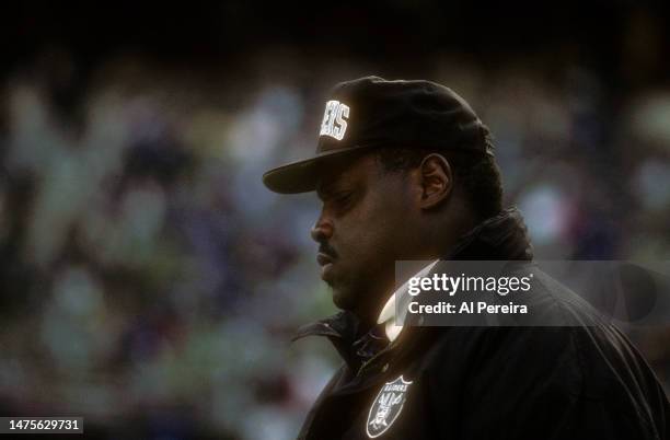 Head Coach Art Shell of the Los Angeles Raiders follows the action and reacts in the game between the Los Angeles Raiders vs Philadelphia Eagles on...