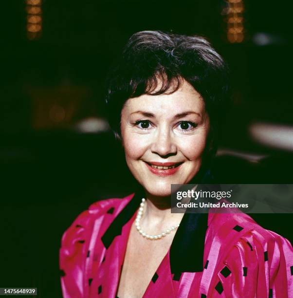 Ethel Mathis 31 Edith Mathis Stock Photos, High-Res Pictures, and Images - Getty Images
