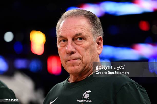 Head coach Tom Izzo of the Michigan State Spartans looks on before the start of the game against the Kansas State Wildcats during the Sweet Sixteen...