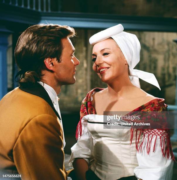 Hugo Lindinger 35 Hugo Lindinger Stock Photos, High-Res Pictures, and Images - Getty ...