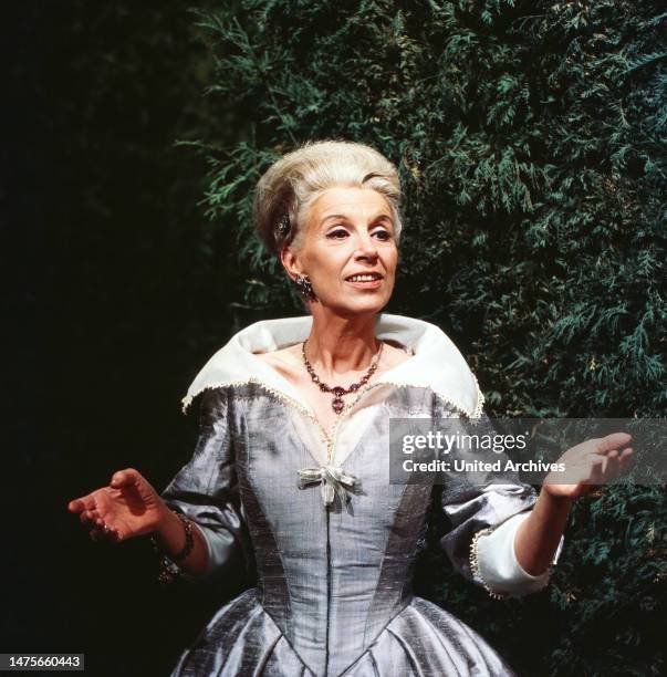 Gertrud Von Le Fort Photos and Premium High Res Pictures Getty Images