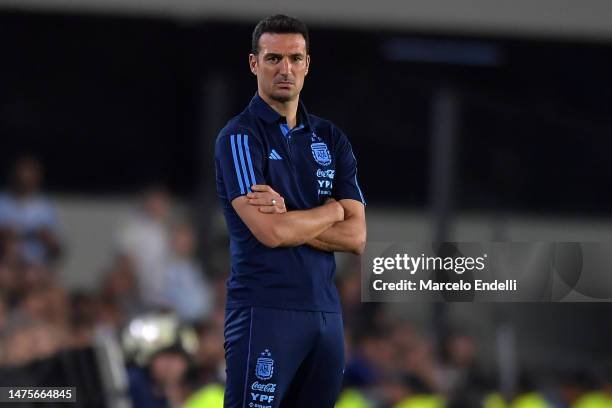 Lionel Scaloni head coach of Argentina looks on during an international friendly match between Argentina and Panama at Estadio Más Monumental Antonio...