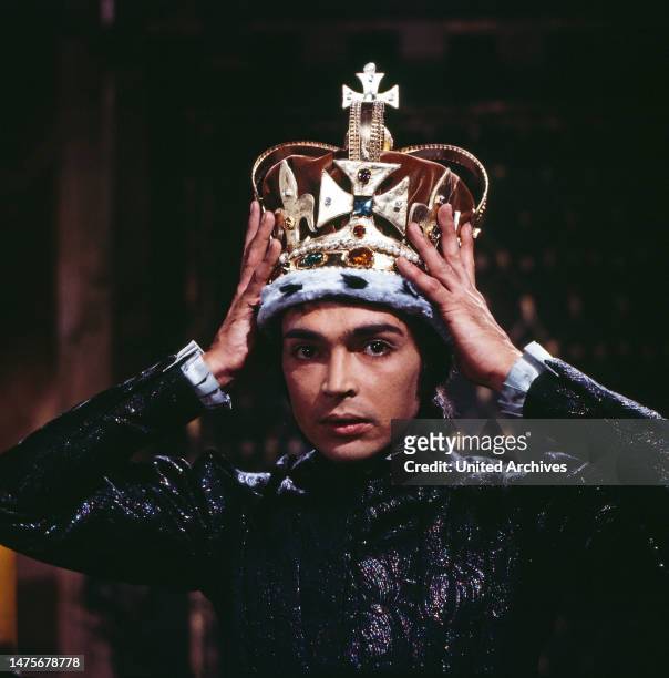 König Heinrich IV., Fernsehfilm nach dem Stück von William Shakespeare in der Neufassung von Theodor Schübel, Deutschland 1975, Regie: Werner...
