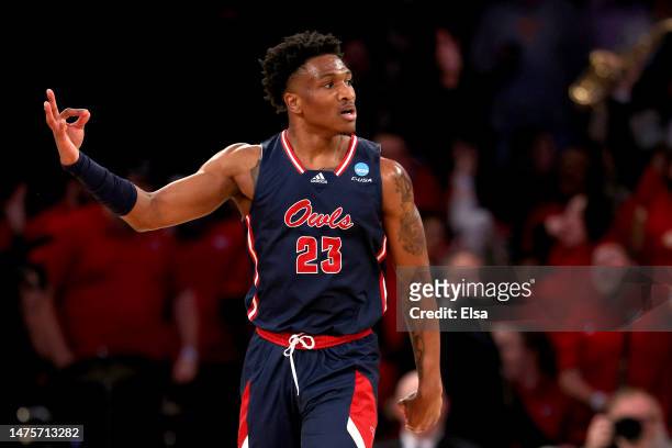 Brandon Weatherspoon of the Florida Atlantic Owls celebrates a three point basket against the Tennessee Volunteers during the second half in the...