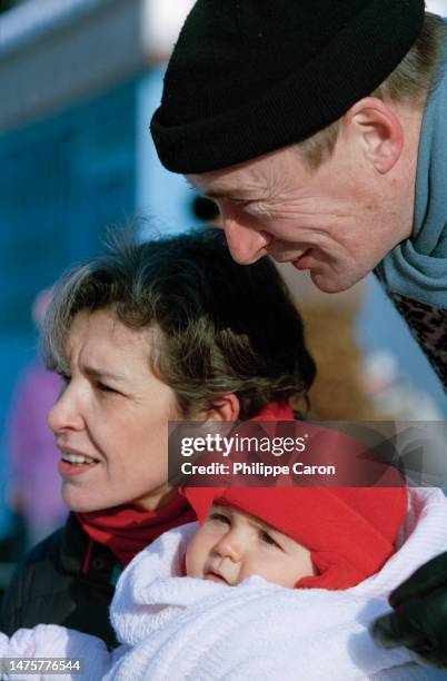 Claudie Andre-Deshays avec son compagnon, Jean-Pierre Haignere, et leur fille Carla à Moscou.