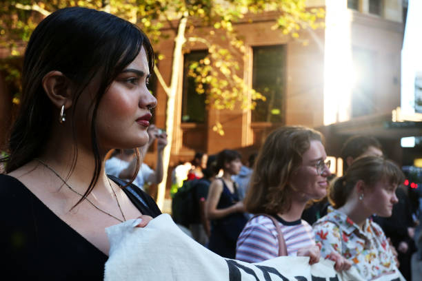 AUS: Students Protest Against Rent Increases