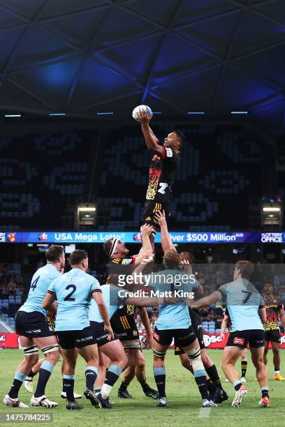 Samipeni Finau of the Chiefs jumps at the lineout during the round five Super Rugby Pacific match between NSW Waratahs and Chiefs at Allianz Stadium,...