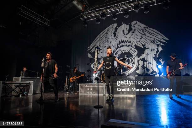 English singer Gareth Taylor sings for The Queen Extravaganza, known as the official Queen tribute band, developed by the band's original drummer,...