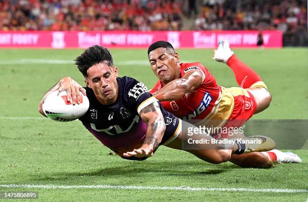 Jesse Arthars of the Broncos scores a try during the round four NRL match between the Dolphins and Brisbane Broncos at Suncorp Stadium on March 24,...