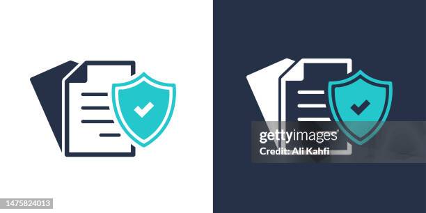symbol für die versicherungspolice. solide symbolvektor-illustration. für website-design, logo, app, template, ui, etc. - privatsphäre stock-grafiken, -clipart, -cartoons und -symbole