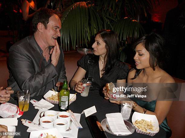 Quentin Tarantino, Rosario Dawson and guest