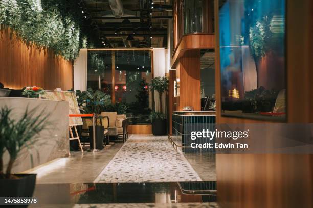 boutique hotel lobby interior design - waiting room tv stock pictures, royalty-free photos & images