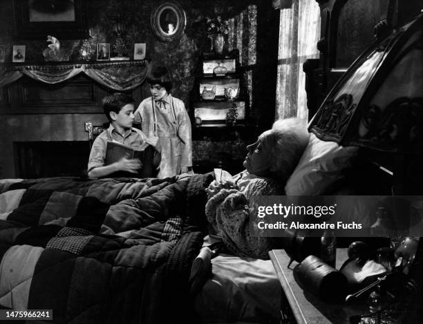 Actor Philip Alford and actress Mary Badham in a scene of the film "To Kill A Mockingbird", in 1961 at Monroeville, Alabama.