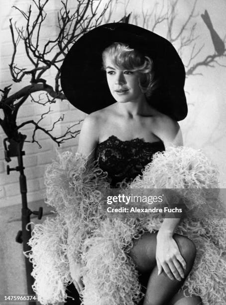 Sandra Dee wearing huge hat for the film "If A Man Answers" in 1962 at Los Angeles, California.