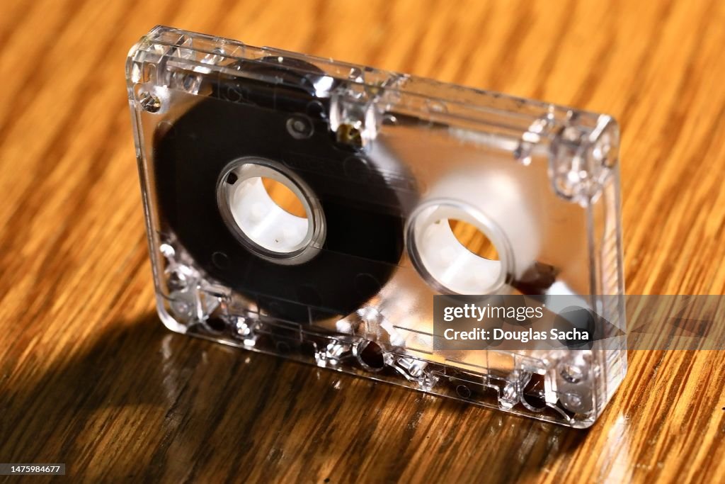 Cassette recording tape for answering machine