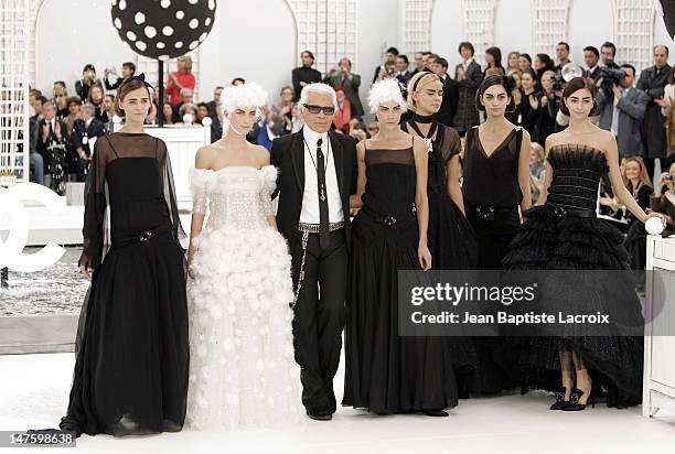 Karl Lagerfeld and Models wearing Chanel Haute Couture Spring/Summer 2005