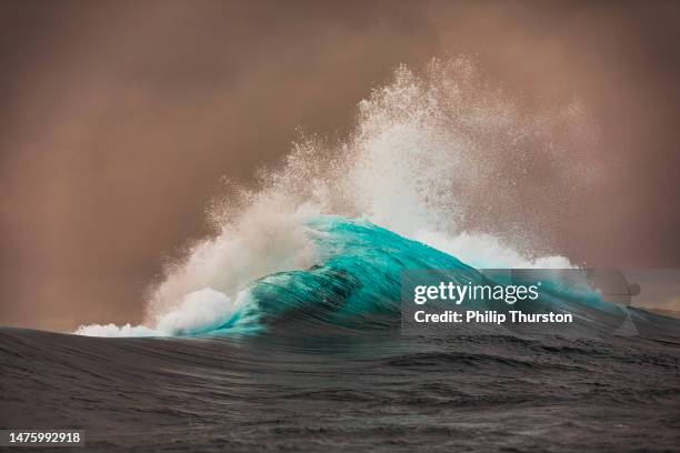 6,589 Ocean Explosion Stock Photos, High-Res Pictures, and Images ...