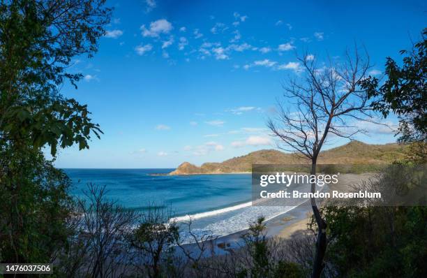 playa ocotal in san juan del sur, nicaragua - san juan del sur stock-fotos und bilder