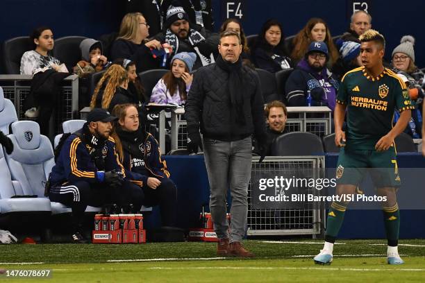 Greg Vanney Head Coach LA Galaxy during a game between Los Angeles Galaxy and Sporting Kansas City at Children's Mercy Park on March 11, 2023 in...