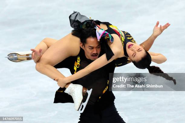 Kana Muramoto and Daisuke Takahashi of Japan compete in the Ice Dance Rhythm Dance during the ISU World Figure Skating Championships at Saitama Super...