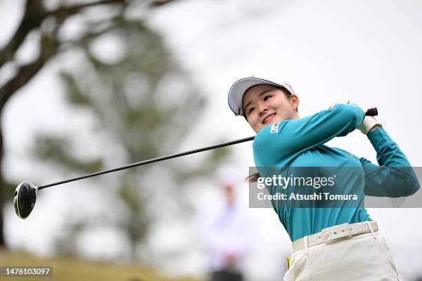 Haruka Kawasaki of Japan hits her tee shot on the 17th hole during the second round of AXA Ladies Golf Tournament in Miyazaki at UMK County Club on...