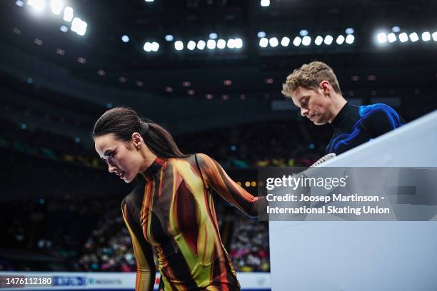 Madison Chock and Evan Bates of the United States prepare ahead of the Ice Dance Free Dance during the ISU World Figure Skating Championships at...