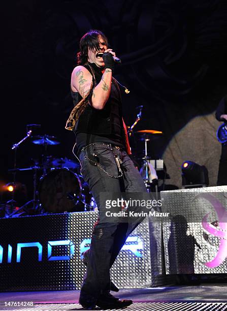 Austin Winkler of Hinder perform at Madison Square Garden on March 16, 2009 in New York City.