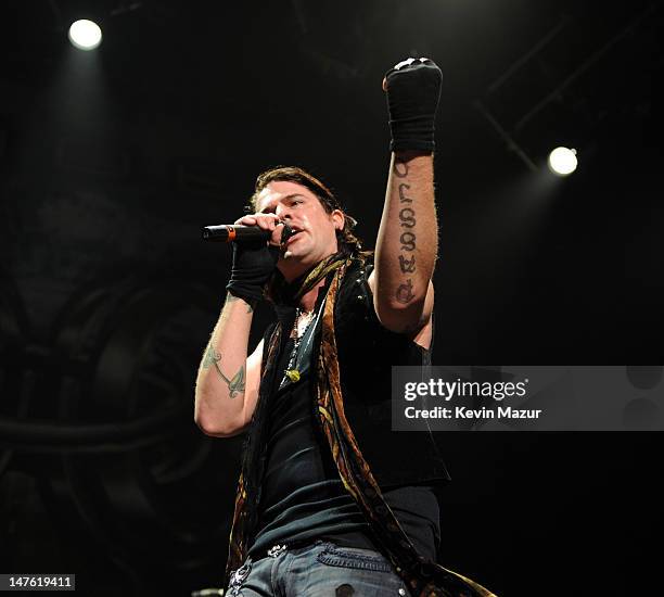 Austin Winkler of Hinder perform at Madison Square Garden on March 16, 2009 in New York City.