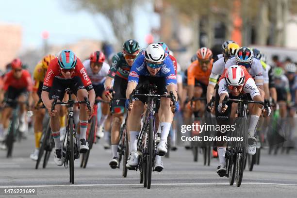 Maxim Van Gils of Belgium and Team Lotto Dstny, Kaden Groves of Australia and Team Alpecin-Deceuninck and Bryan Coquard of France and Team Cofidis...