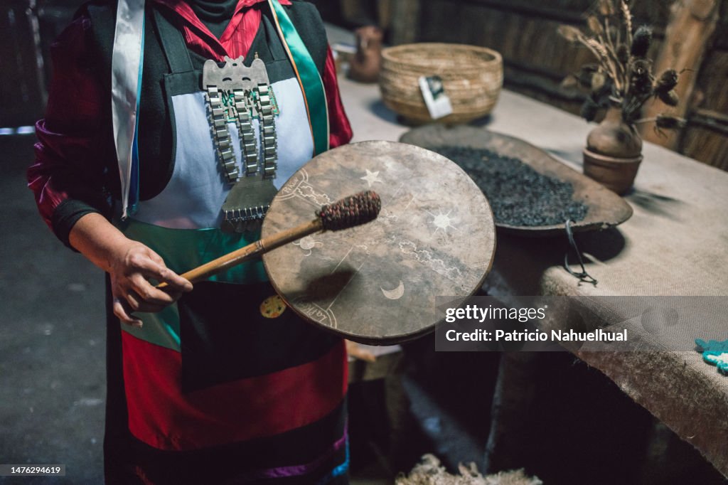 Mapuche Rituals Unrecognizable Mapuche Woman Holding And Playing A Cultrun In The ...
