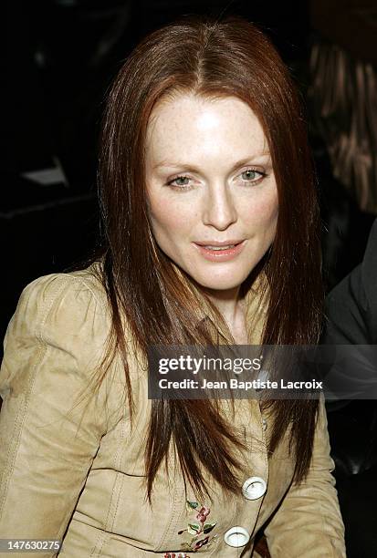 Julianne Moore during Paris Fashion Week - Ready to Wear - Fall/Winter 2005 - Dior - Front Row and Arrivals in Paris, France.