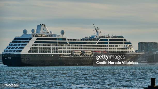 Azamara R Class 92 Azamara Journey Stock Photos, High-Res Pictures, and Images - Getty ...