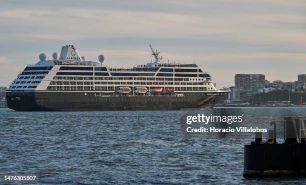 Azamara R Class 90 Azamara Journey Stock Photos, High-Res Pictures, and Images - Getty ...
