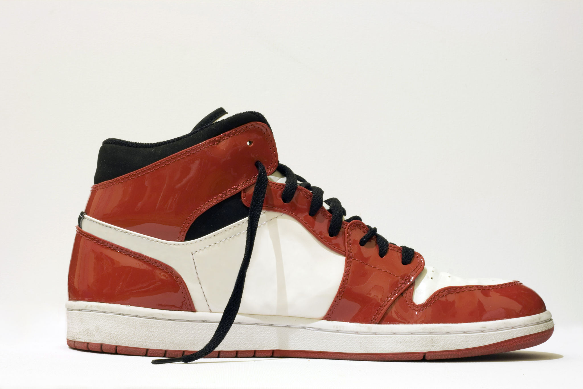 vintage sneakers fashion